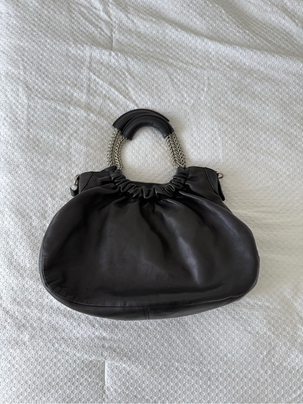 Stuart Weitzman Black Leather Chain Handle Hobo Shoulder Bag - Picture 5 of 8